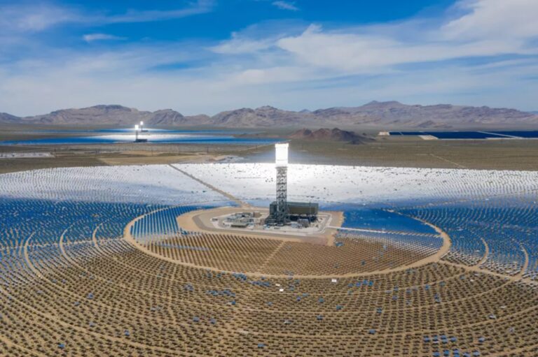 2,2 miliarda dolarów straconych: mega park słoneczny Ivanpah zostanie wyłączony – nie jest opłacalny